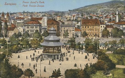 Franz Josef Park、サラエボ（カラー写真） 作： English Photographer