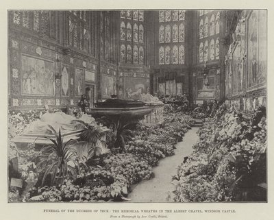 ウィンザー城、アルバート礼拝堂のメモリアルリース、テック公爵夫人の葬式 作： English Photographer