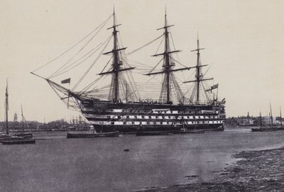 HMSセントビンセント（モノクロ写真 作： English Photographer