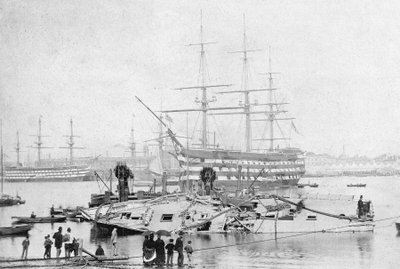 ポーツマス港のHMSヴィクトリー、1870年頃（モノクロ写真 作： English Photographer