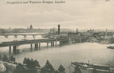 ハンガーフォードとウォータールー橋、ロンドン 作： English Photographer