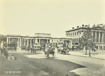 ハイドパークコーナー、ウェストミンスターLB：北を見る、1896 作： English Photographer