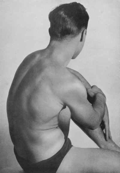 男性の体」のイラスト（モノクロ写真 作： English Photographer