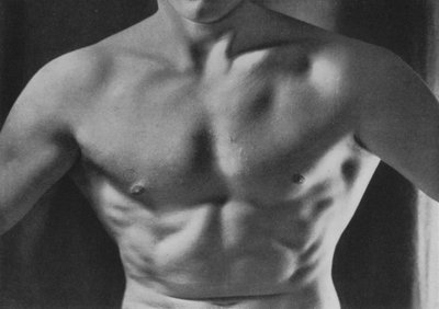 男性の体」のイラスト（モノクロ写真 作： English Photographer