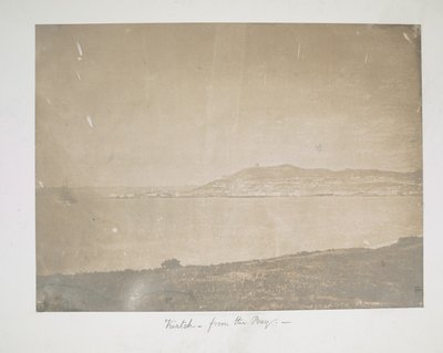 ベイからのケルチ。 写真家: Unknownc 1855-1856 作： English Photographer