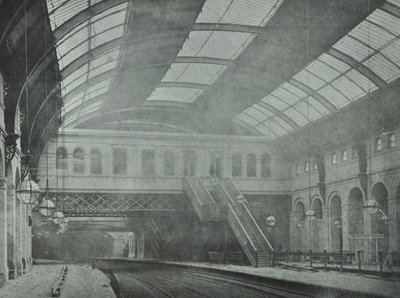 キングスクロス駅：プラットフォームの眺め、1862 作： English Photographer
