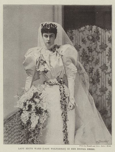 彼女のブライダルドレスの女性Edith Ward（女性Wolverton） 作： English Photographer