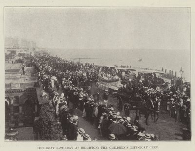 子供の救命ボート乗組員、ブライトンでの救命ボート土曜日 作： English Photographer