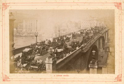 19世紀後半のロンドン橋 作： English Photographer