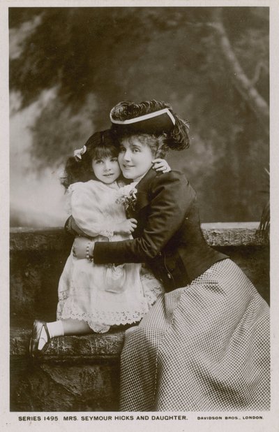 シーモア夫人と娘 作： English Photographer
