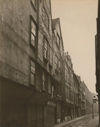 ロンドンのウィッチストリートの古い家 作： English Photographer