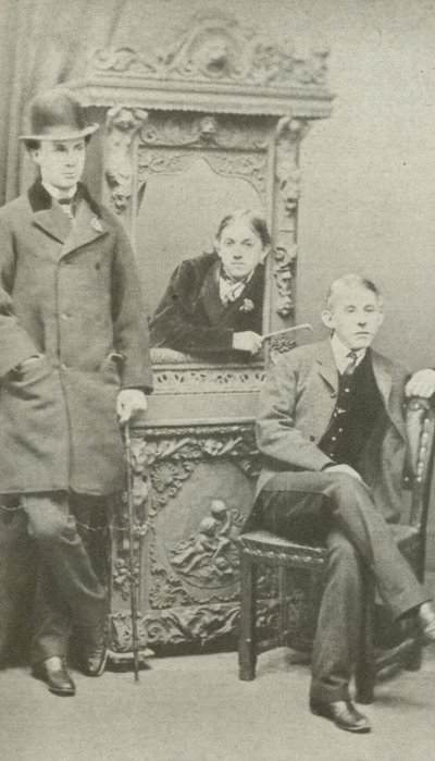 1860年代後半、オックスフォードの学生たち（モノクロ写真 作： English Photographer