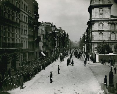 ポールモール、ロンドン 作： English Photographer