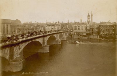 ロンドン橋の写真。 c 1900 作： English Photographer