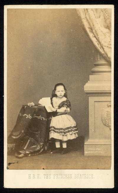 ベアトリス王女 作： English Photographer