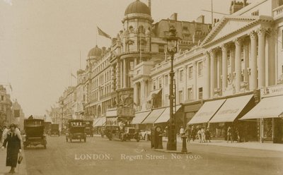 リージェントストリート、ロンドン 作： English Photographer