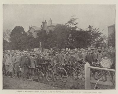 3月23日、Polytechnic Cycling Clubの受賞者であるAE Walters氏によるアンカーシールドの返還 作： English Photographer