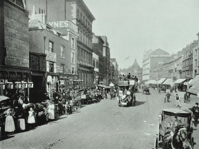 ショーディッチハイストリート：北を見る、1896 作： English Photographer