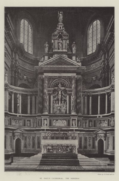 セントポール大聖堂、Reredos 作： English Photographer