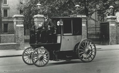 タクシー-電気、1897-1900 作： English Photographer