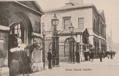 馬の警備員、ロンドン 作： English Photographer