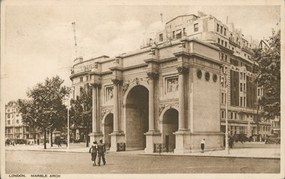 マーブルアーチ、ロンドン 作： English Photographer