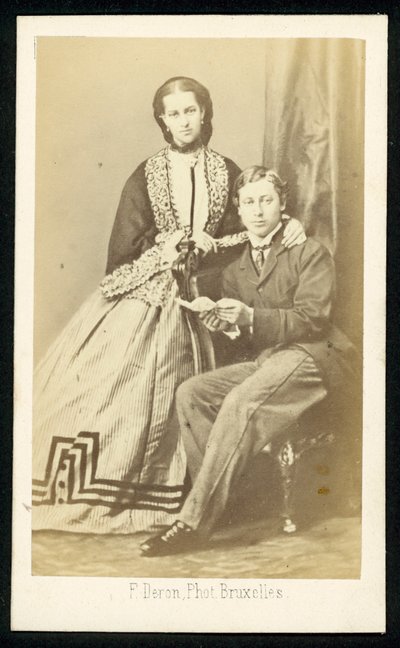 ウェールズの王子と王女 作： English Photographer