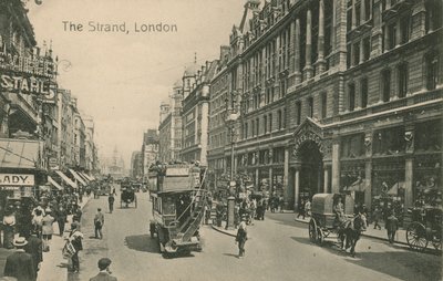 ザストランド、ロンドン 作： English Photographer