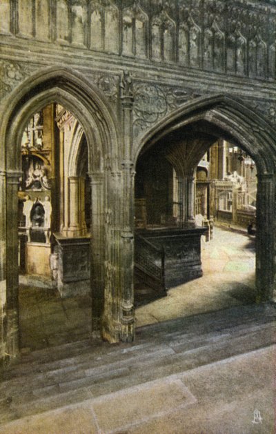 ロンドン、ウェストミンスター寺院、ヘンリー7世礼拝堂前庭（写真 作： English Photographer