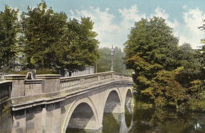 ビクトリア橋、リーミントン 作： English Photographer