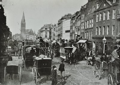 ホワイトチャペルハイストリート、東向き、1890年 作： English Photographer