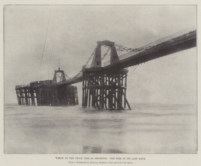 最後の日の桟橋、ブライトンのチェーン桟橋の残骸 作： English Photographer