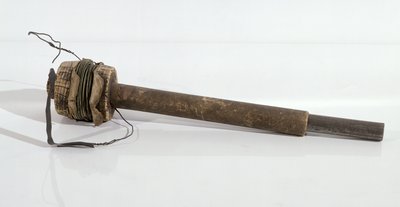 マイケルファラデー（1791-1867）が誘導の法則を発見した粗野な誘導子 作： English School