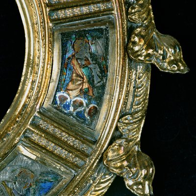 管楽器を演奏する天使、ウィリアムオブワイケハムの兵士（c.1320-1404）の詳細（銀の金箔とシャンプーヴエナメル）（205100-32を参照） 作： English School
