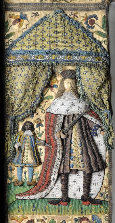 ビーズワークミラー、c。 1672-79年（オークのケースに入ったシルクサテン地にガラスビーズとスパンコールをあしらったシルク、メタル、レザーの糸） 作： English School