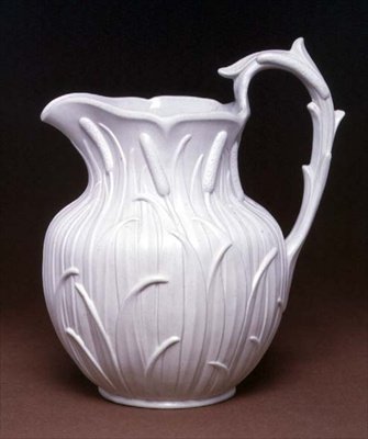 ブルラッシュ・ウォーター・ジャグ（Hanley, Ridgeway & Abington製, c.1848-60）（白色のレリーフ成形ストーンウェア 作： English School