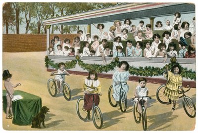 子供の自転車レース 作： English School