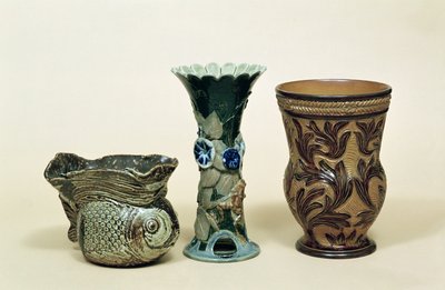 ドルトン花瓶、1880年代、（石器） 作： English School