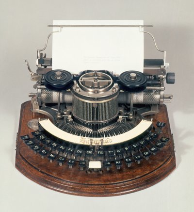 ハモンドタイプライター、理想的なキーボード、c.1895 作： English School