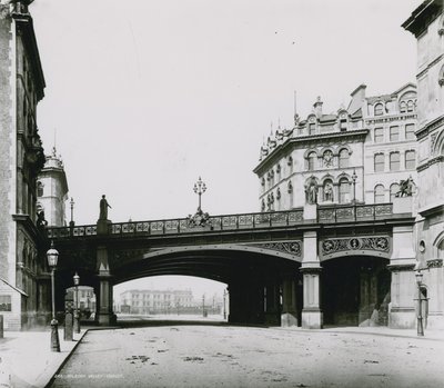 ホルボーン高架橋;写真 作： English School