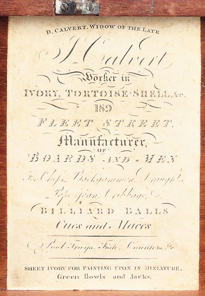 イギリス製 "Calvert "模様の象牙製チェス・セットの箱に貼られたラベル、1826-50年頃（プリント）。 作： English School