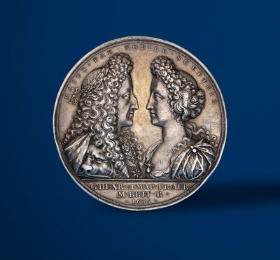 ウィリアムとメアリーの戴冠式を記念したメダル、1689年（銀色）（419668の表側） 作： English School