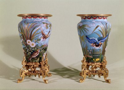 ペアの花瓶、エルキントン社、1875年頃（エナメル製 作： English School