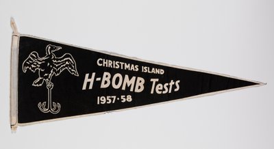 ペナント、1957-58（綿） 作： English School