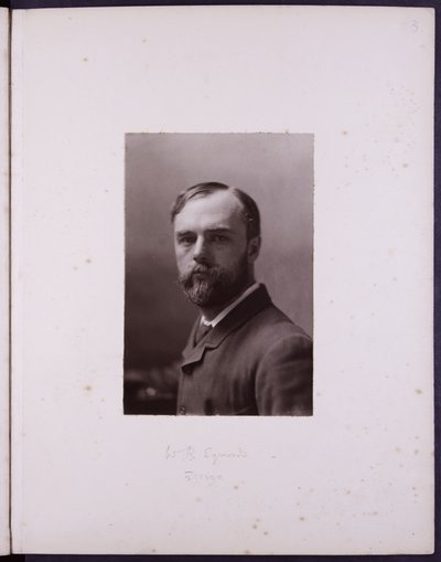 WR・シモンズの肖像、1900年頃（モノクロ写真） 作： English School