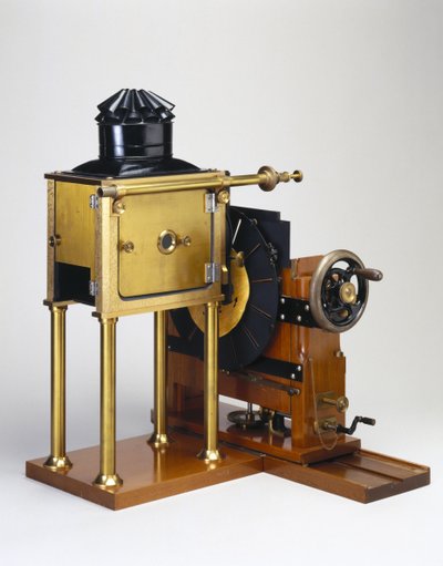Eadweard Muybridge（1830-1904）1880（木）によって設計されたzoopraxiscopeのレプリカ（3607も参照） 作： English School
