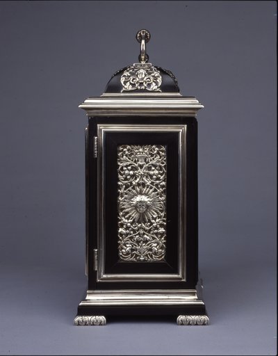 バーナード・トンピオン、トンピオン・アンド・バンガー、ロンドン、No。460、印象的なブラケット時計、c.1708 作： English School