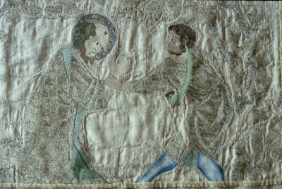 聖人の殉教、スティープルアストンコープの正面からの細部、c.1340s（シルバーゴールドの糸と子鹿のシルクツイルのカラーシルク） 作： English School