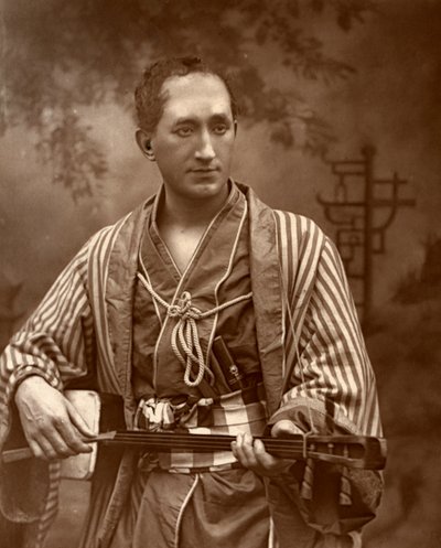 スコットランドのオペラ歌手であるダーワードレリーは、ギルバートとサリバンズのミカドで1887年に演奏されました。 作： Ernest Barraud