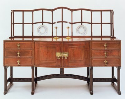プレートスタンド付きサイドボード、1915（ウォールナット） 作： Ernest William Gimson